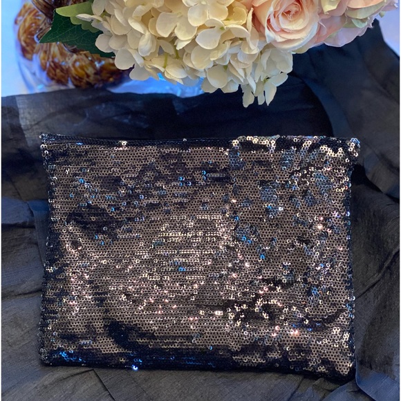 🌟HP🎉STYLISH🌟Mossimo Sequin Handbag/Clutch - Picture 9 of 16